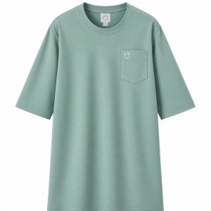Front view of the Sestra Care men's sea green adaptive shirt with a round neckline, three-quarter sleeves and chest pocket.